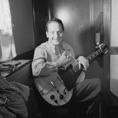 Les Paul photo by William Gottlieb/Library of Congress